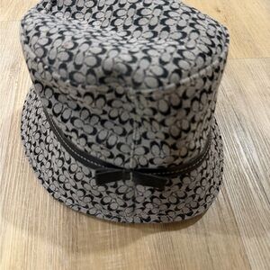 Coach Black and Gray Patterned Hat